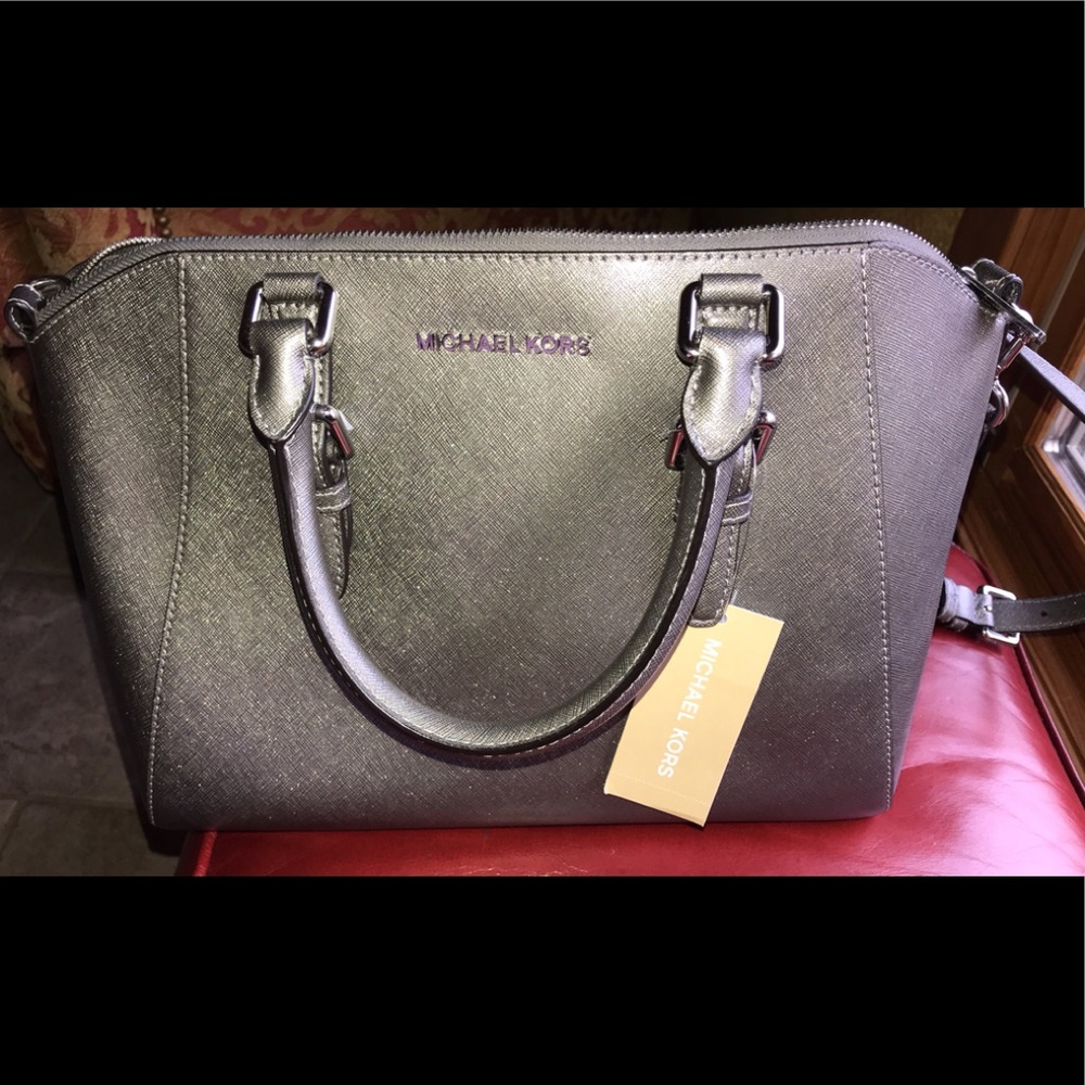 Michael Kors Satchel with long strap. Authentic